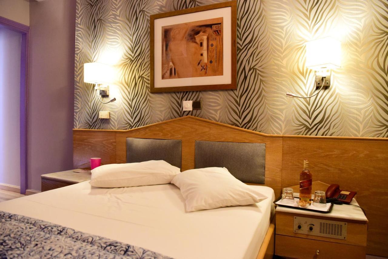 Eva Hotel Le Pirée Extérieur photo