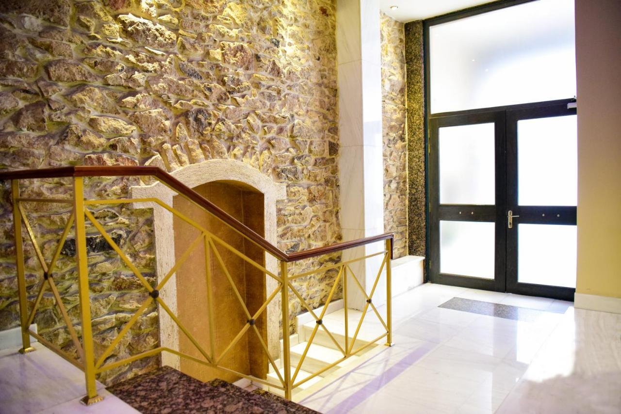 Eva Hotel Le Pirée Extérieur photo