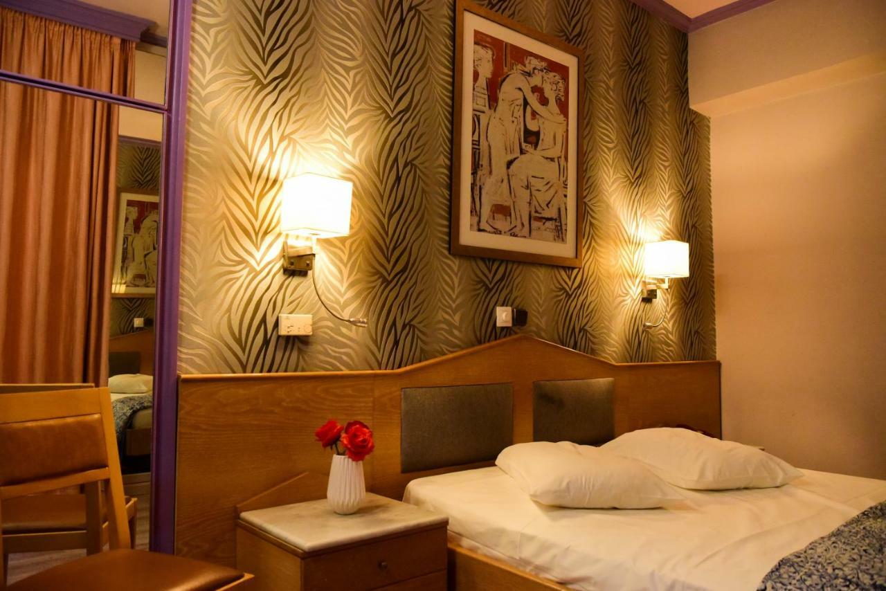 Eva Hotel Le Pirée Extérieur photo